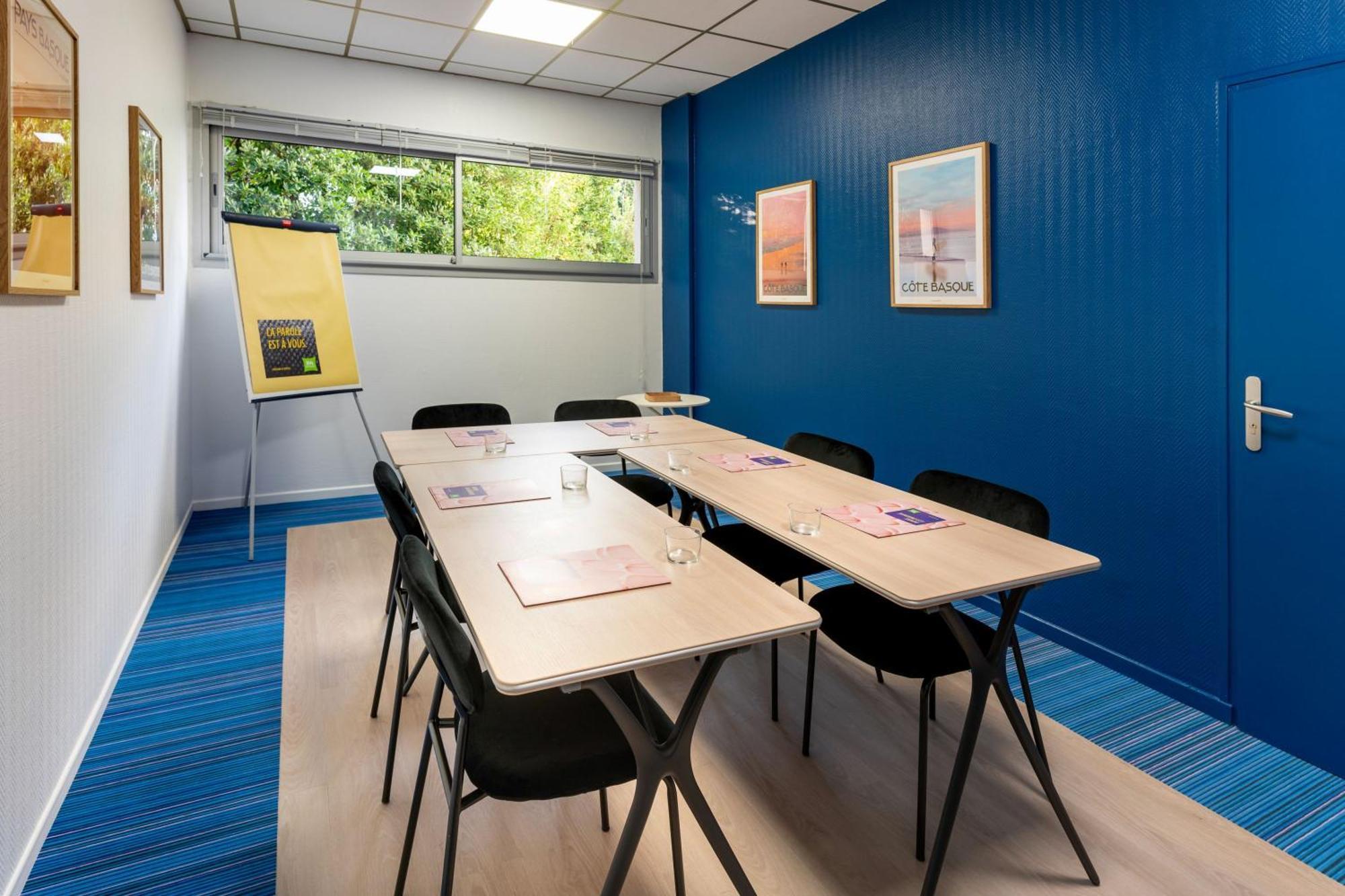 Ibis Styles Biarritz Plage Exterior photo