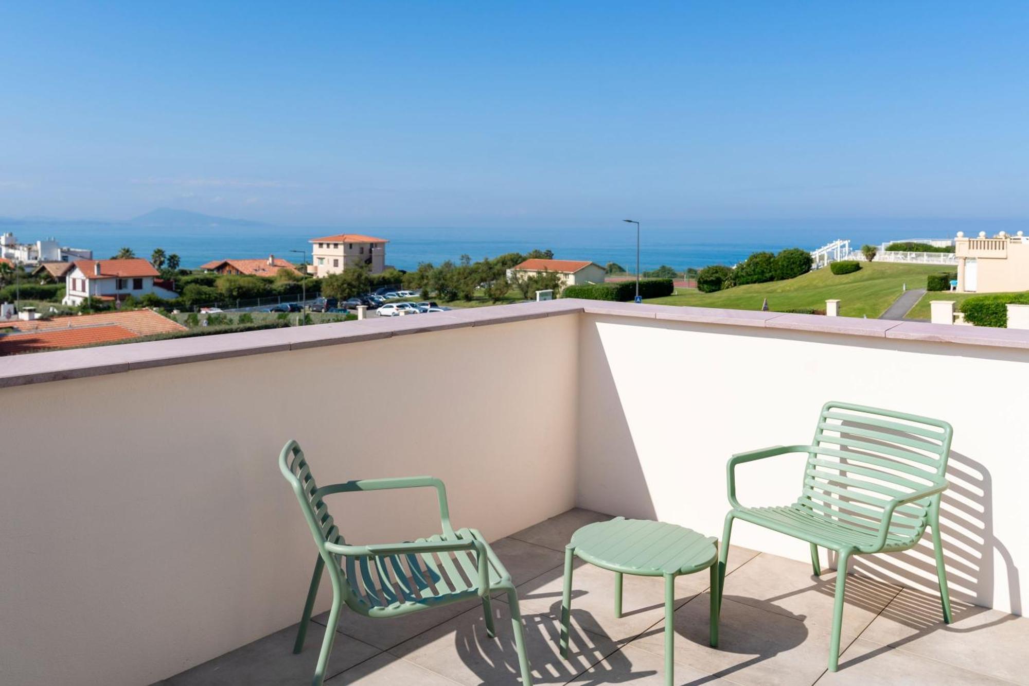Ibis Styles Biarritz Plage Exterior photo